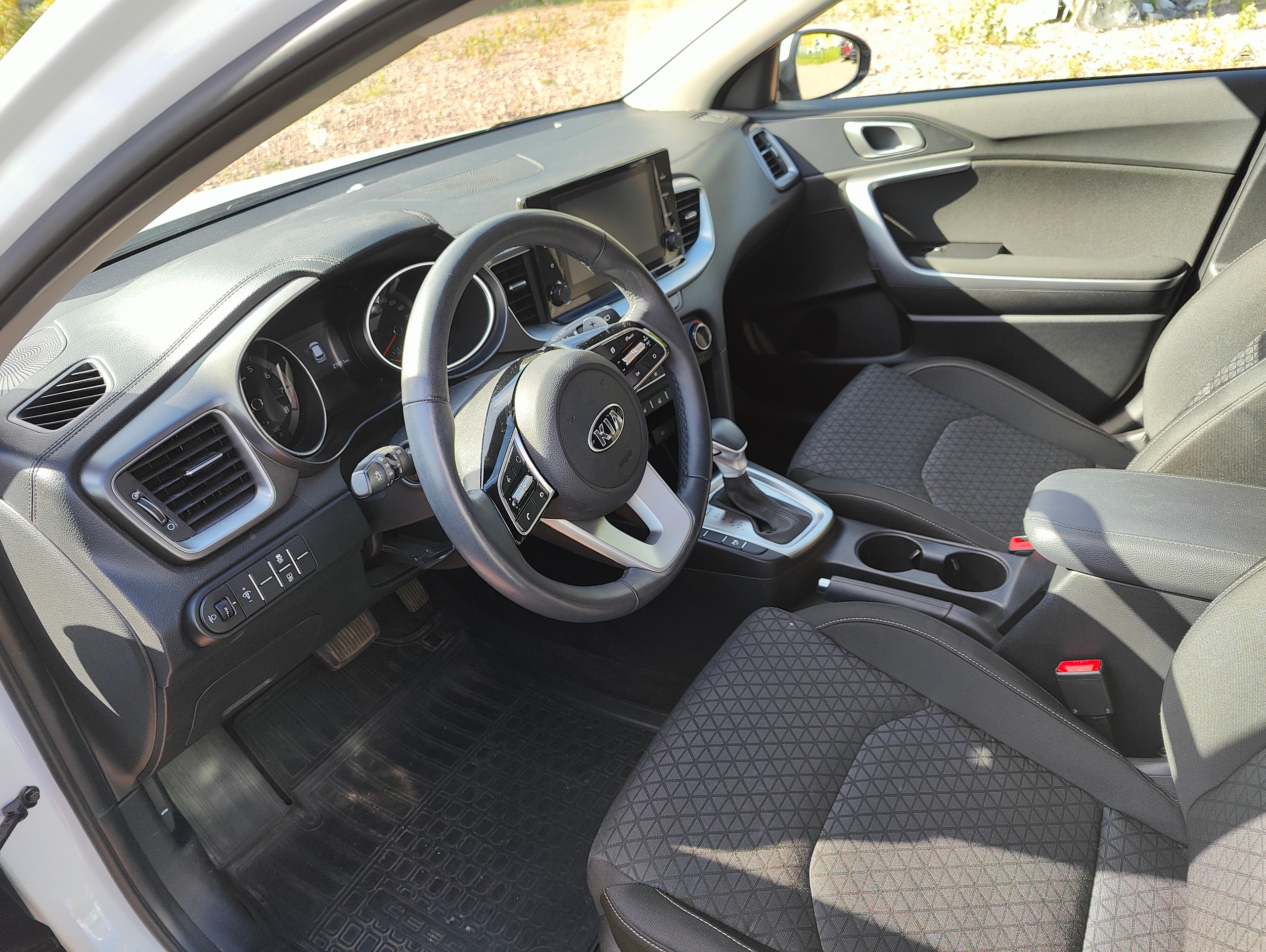 Осмотр Kia Ceed 2020 г.в. 27.700 км.